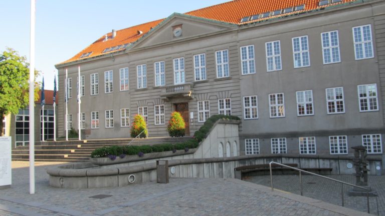 Nødundervisning og nødpasning for folkeskoleeleverne i Struer Kommune