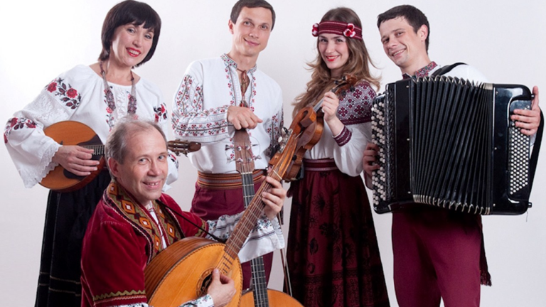 Lions præsenterer festlig ukrainsk folkemusik